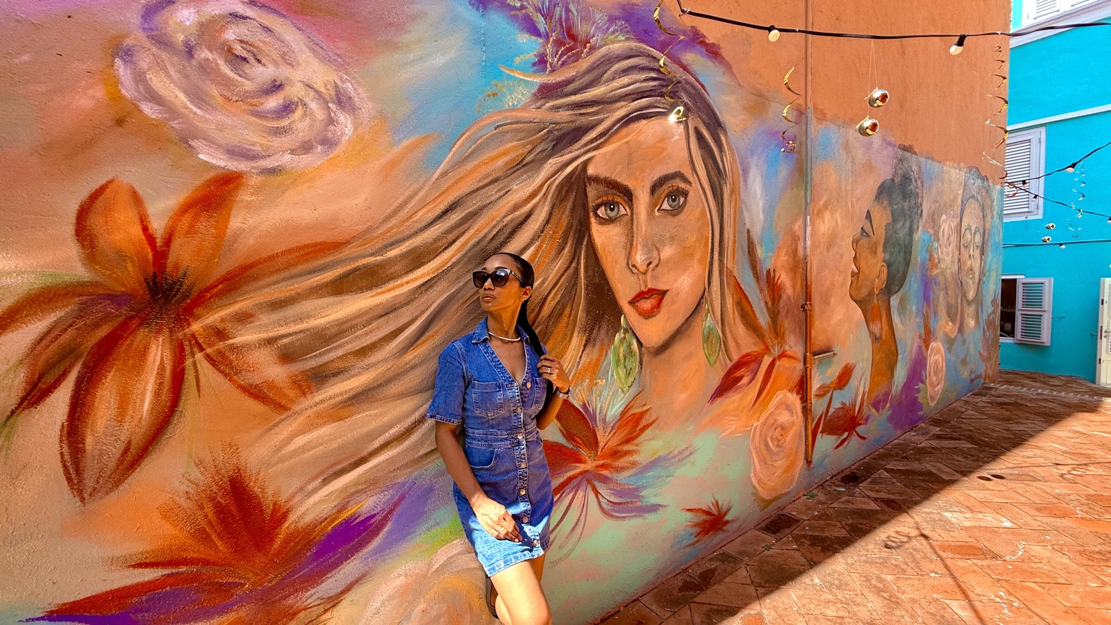 04A. Woman by Antoniet