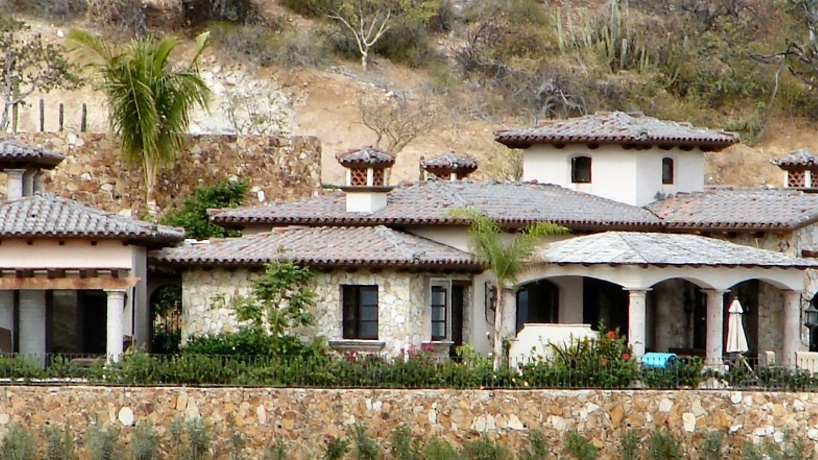 West Indies Design + Build - Image 2