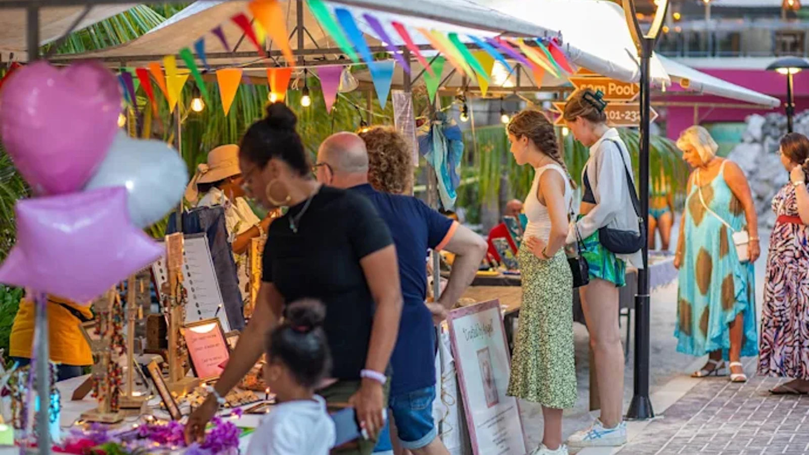 Local Beach Market - Image 1