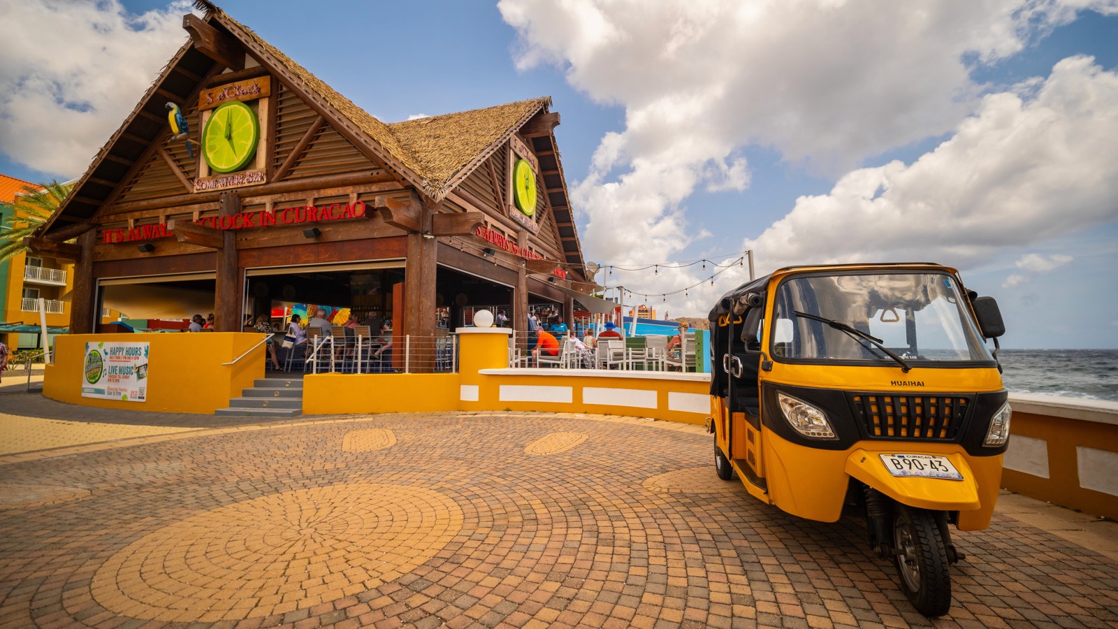 Happy Hour - 5 o'Clock Somewhere