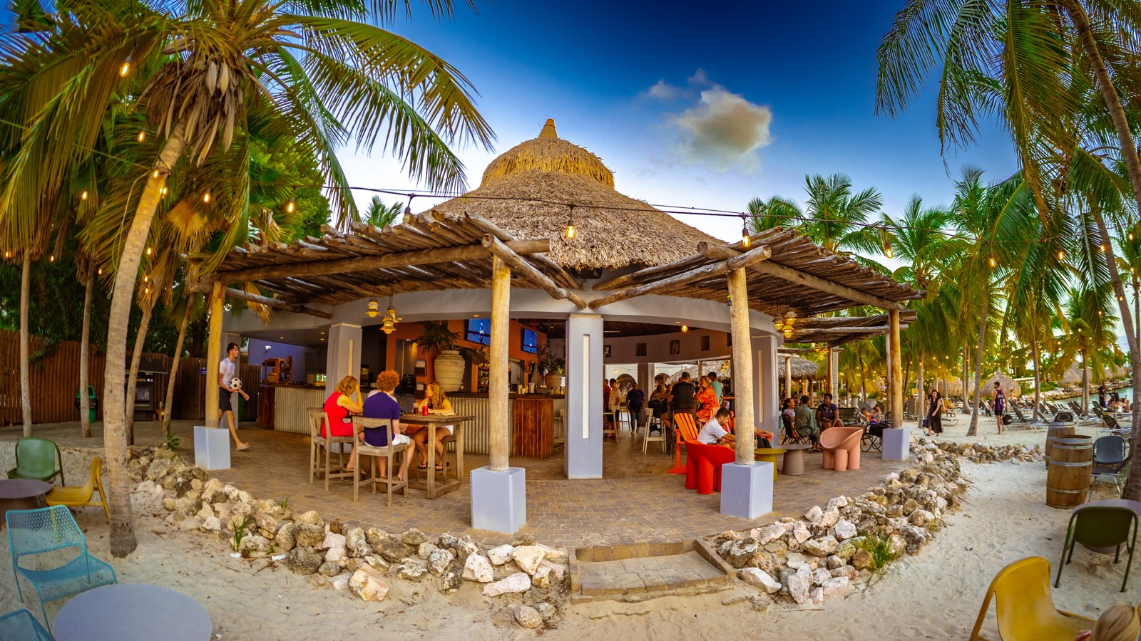 Blend Beach Bar At Blue Bay - Image 1