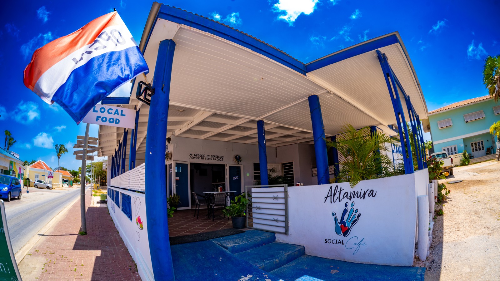 Altamira Social - Image 1