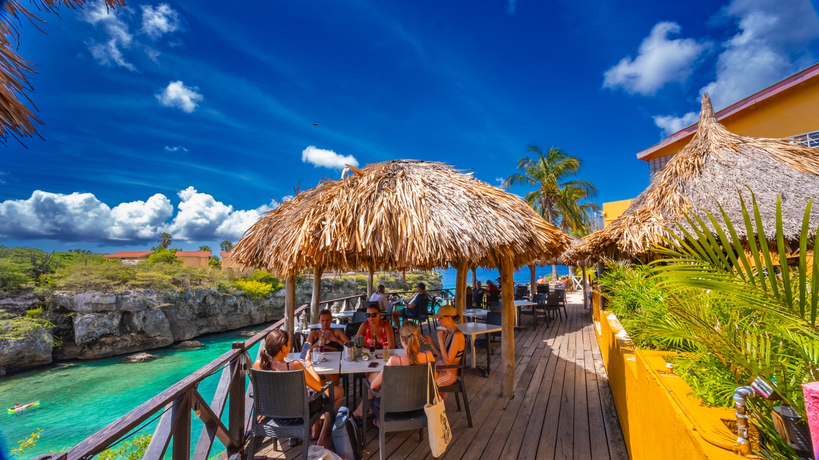 Bahia Beach Bar & Restaurant - Image 2