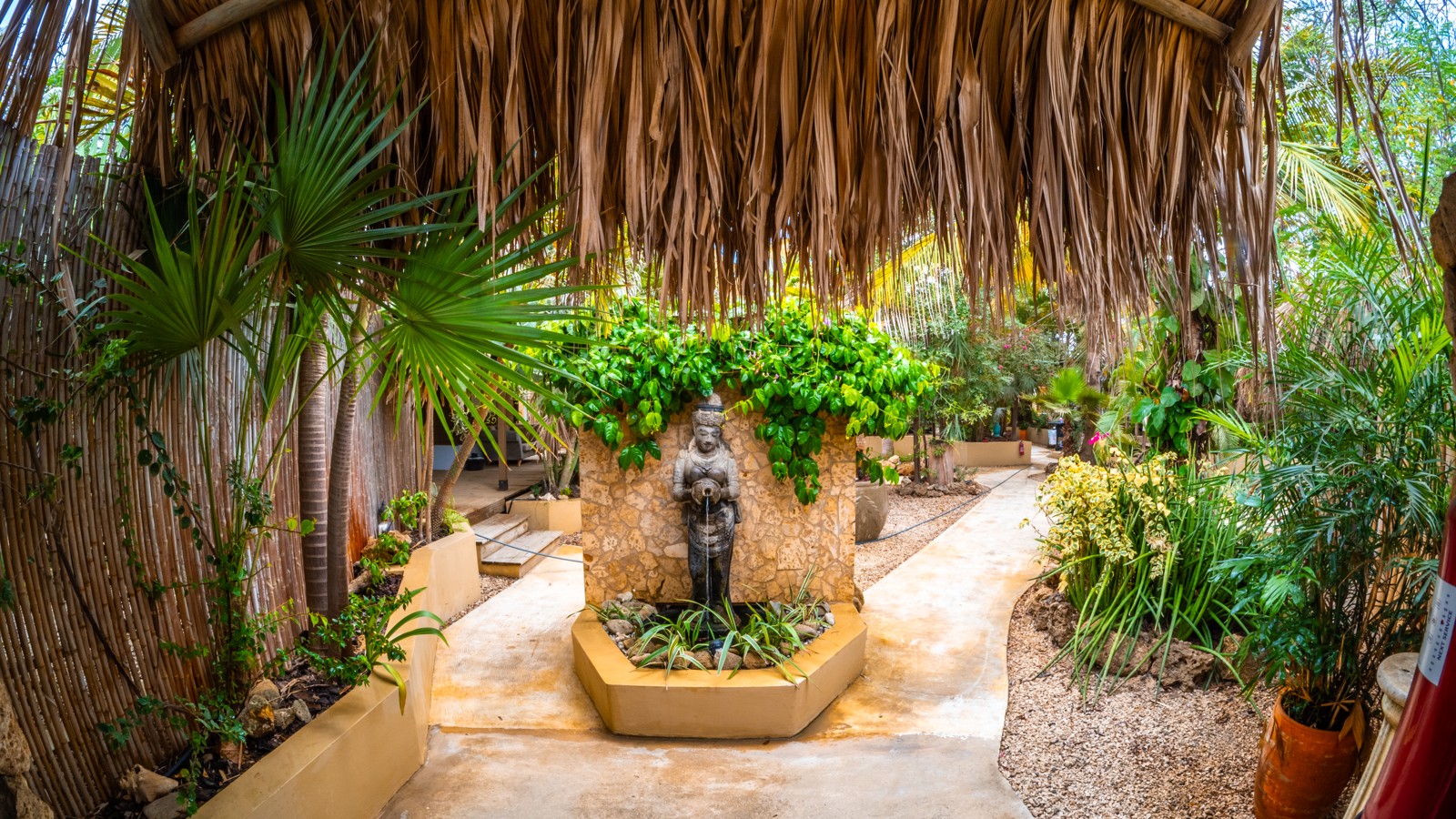 Bamboo Bonaire Boutique Resort - Image 3