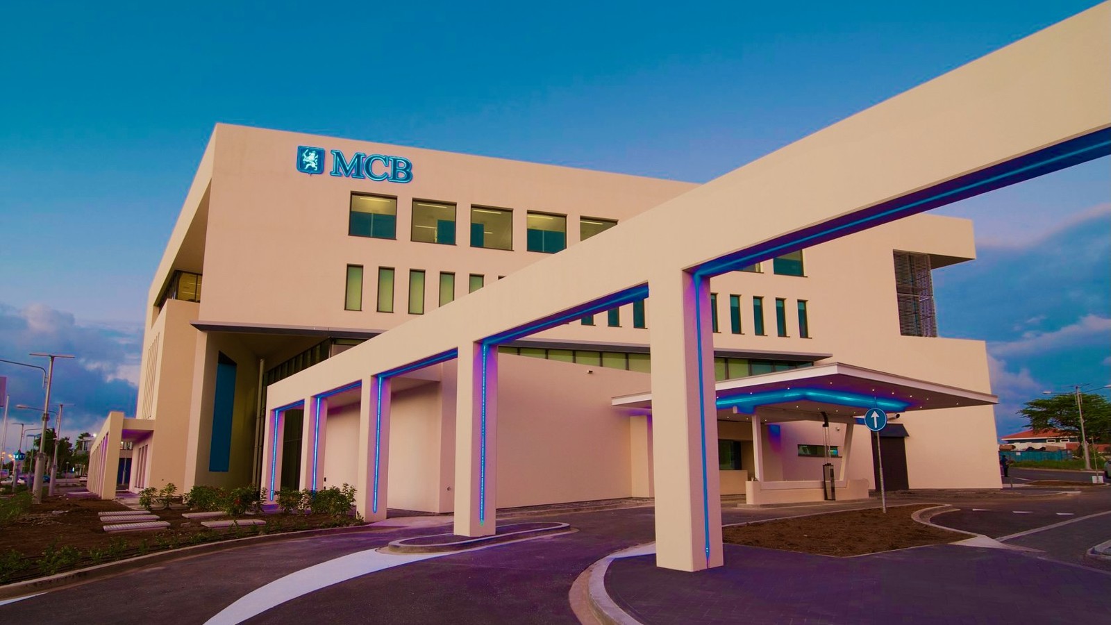 29. Banking - Image 1