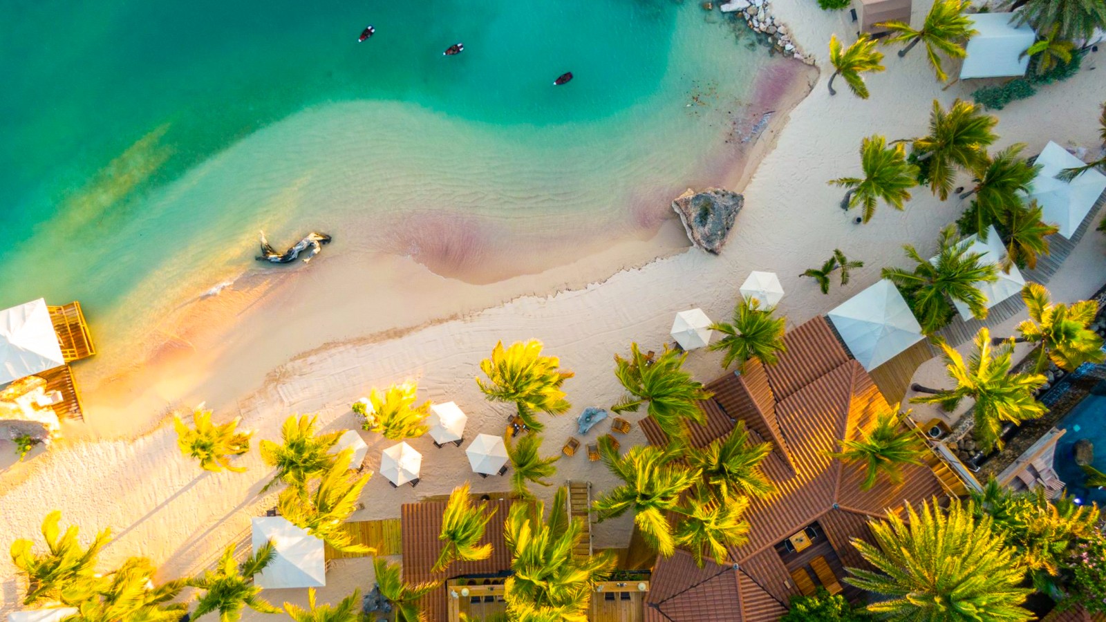 Baoase Culinary Beach Restaurant - Image 2