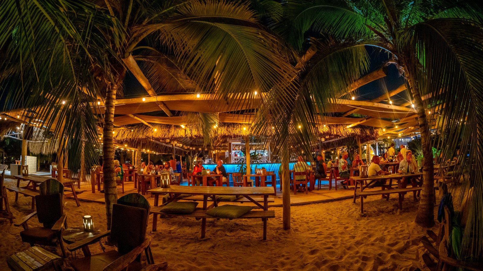 Bari Beach Bar - Image 2
