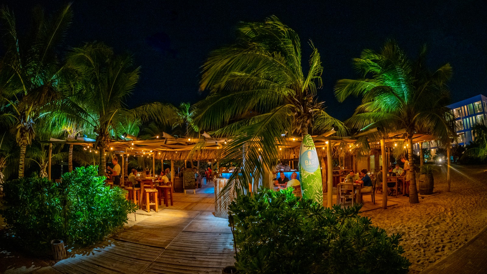 Bari Beach Bar - Image 1