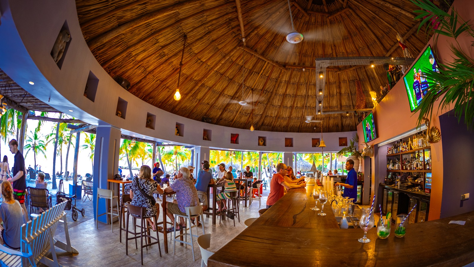 Blend Beach Bar - Image 5