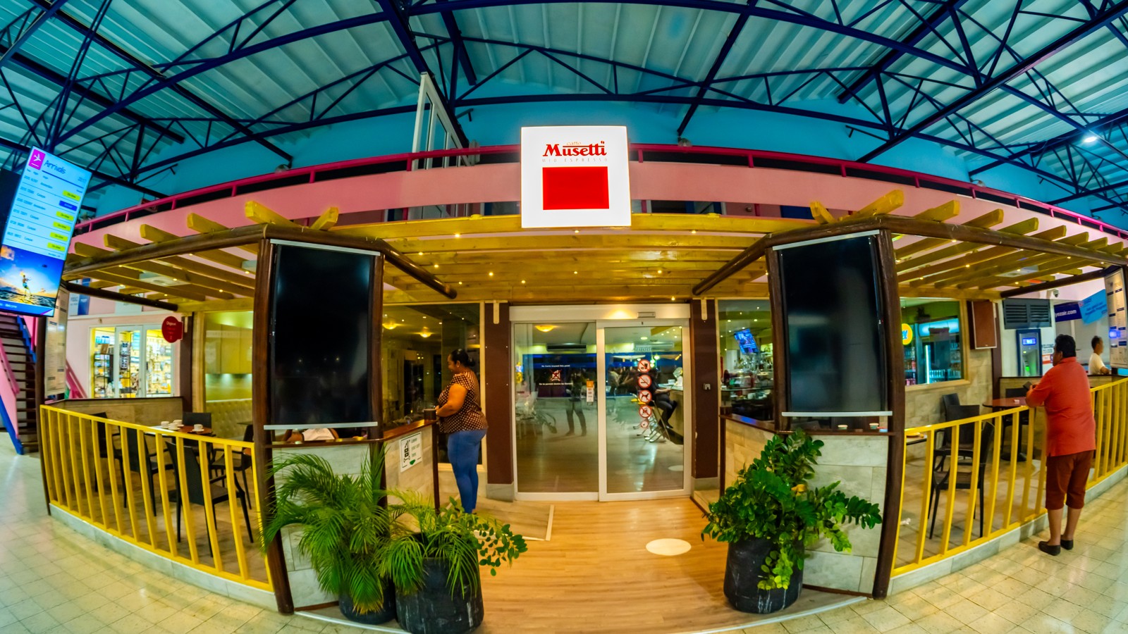 Blue Lagun Cafe - Image 1