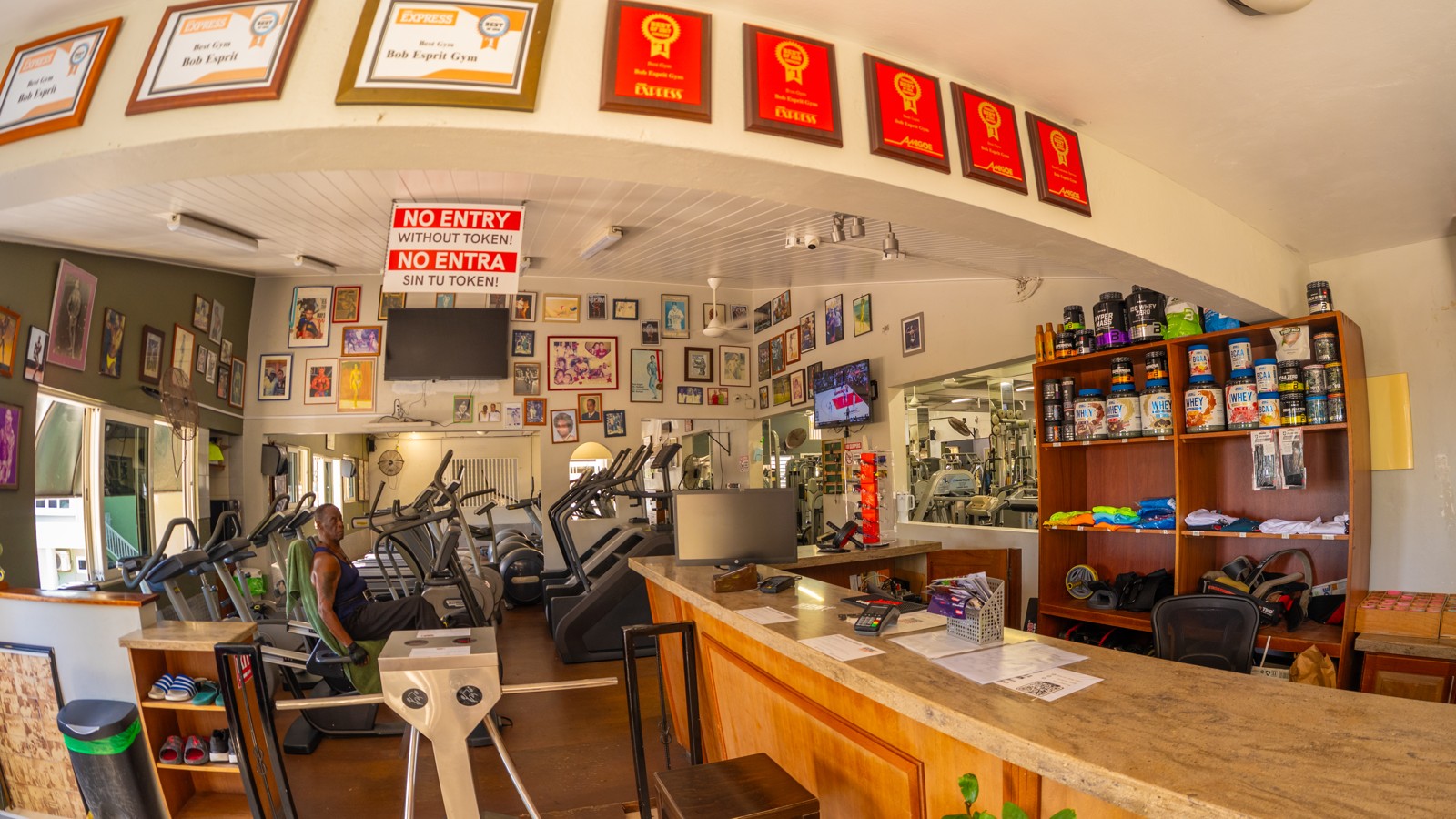 Bob Esprit - Image 8