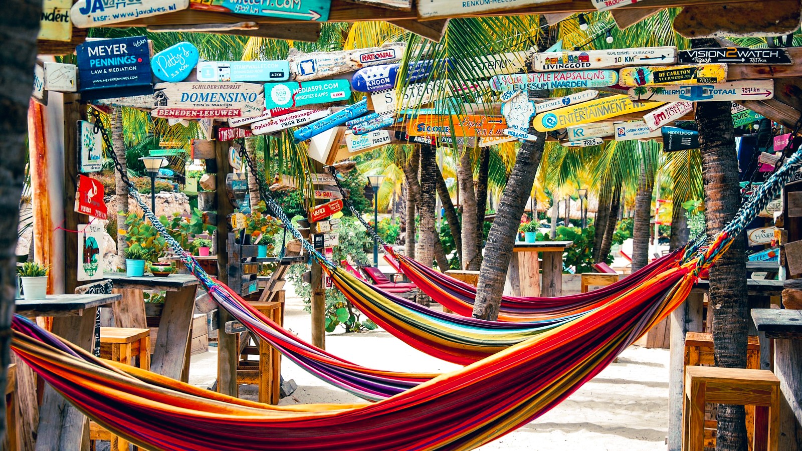 Happy Hour - Chill Beach Bar & Grill - Image 2