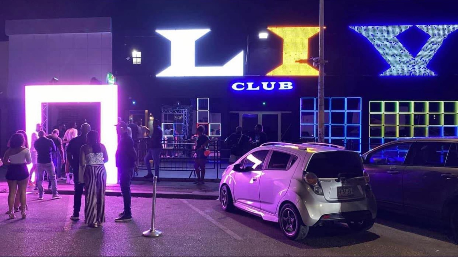 Club LIV