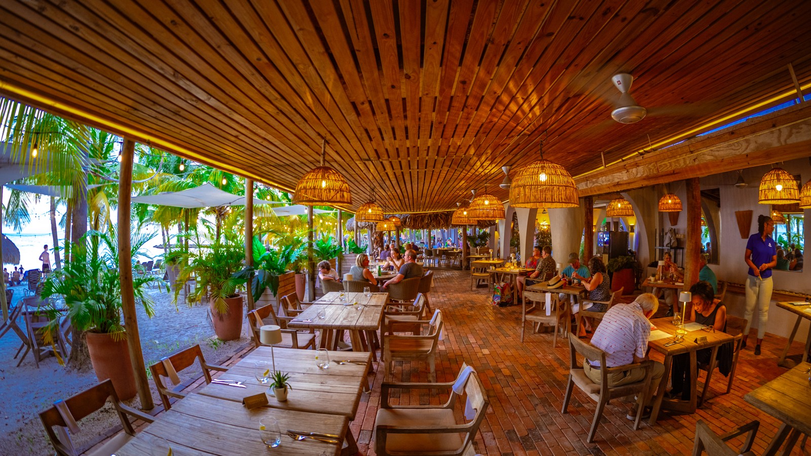 Coast at Blue Bay - Image 6