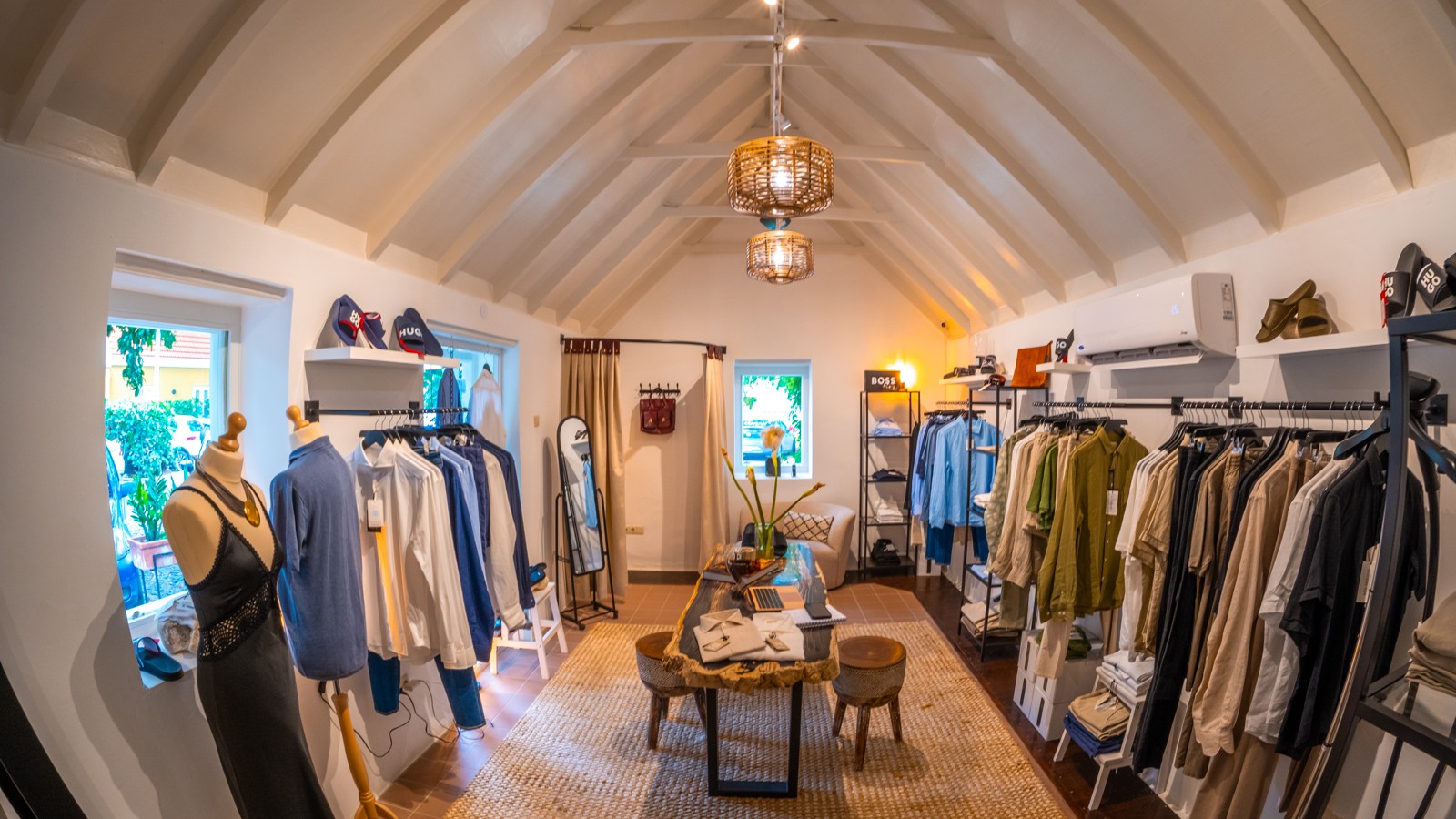 De.Vi Exclusives - Image 3