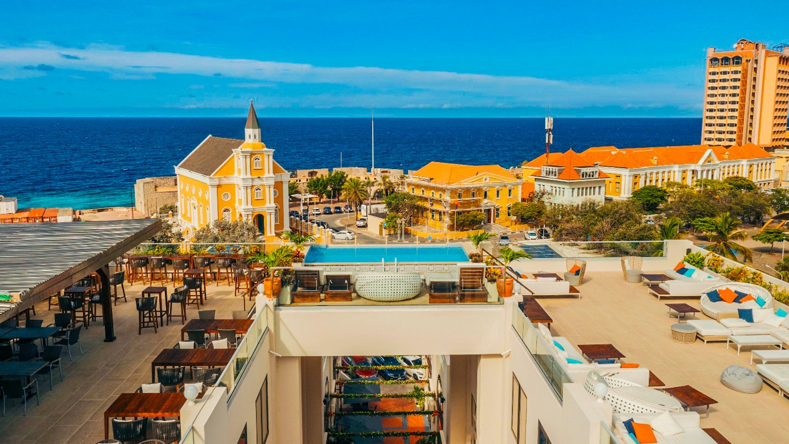 Elements Hotel & Shops Curaçao