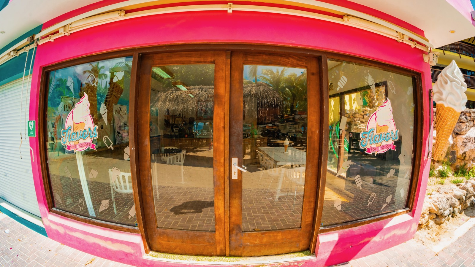 Flavors Soft & Scoops - Image 1