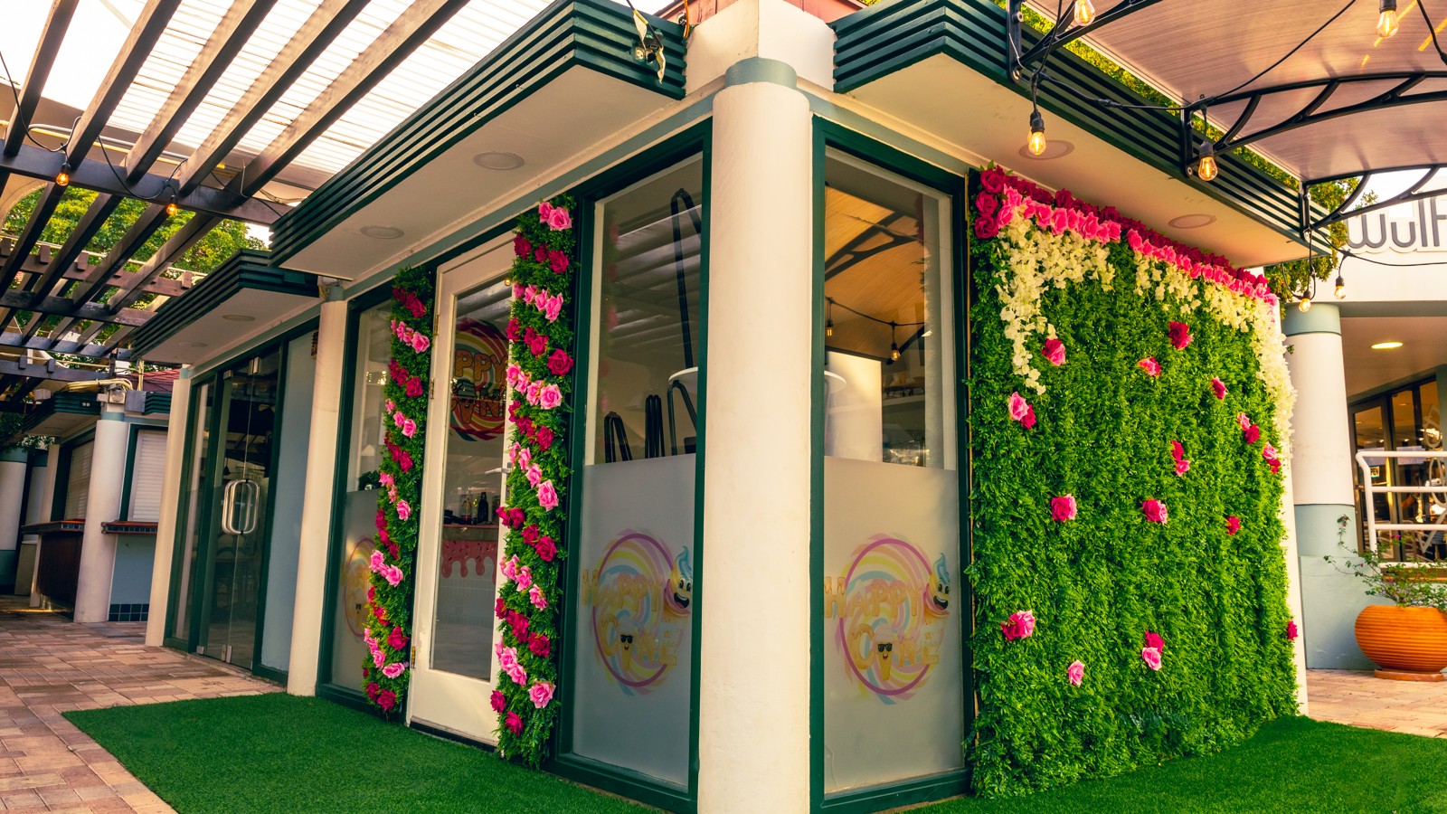 Happy Cone - Image 1