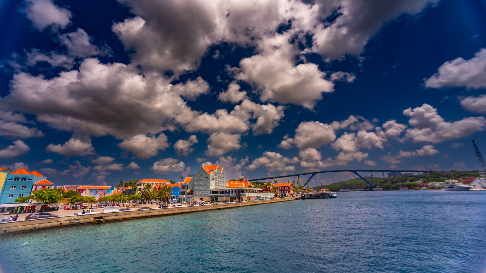 Harbor Restaurant - Image 5