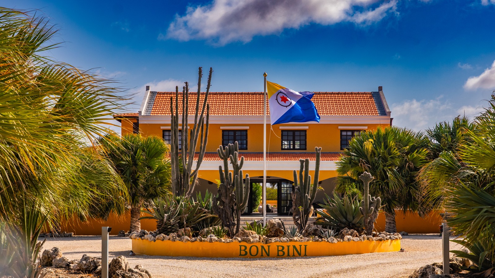 Hotel Wanapa - Image 2