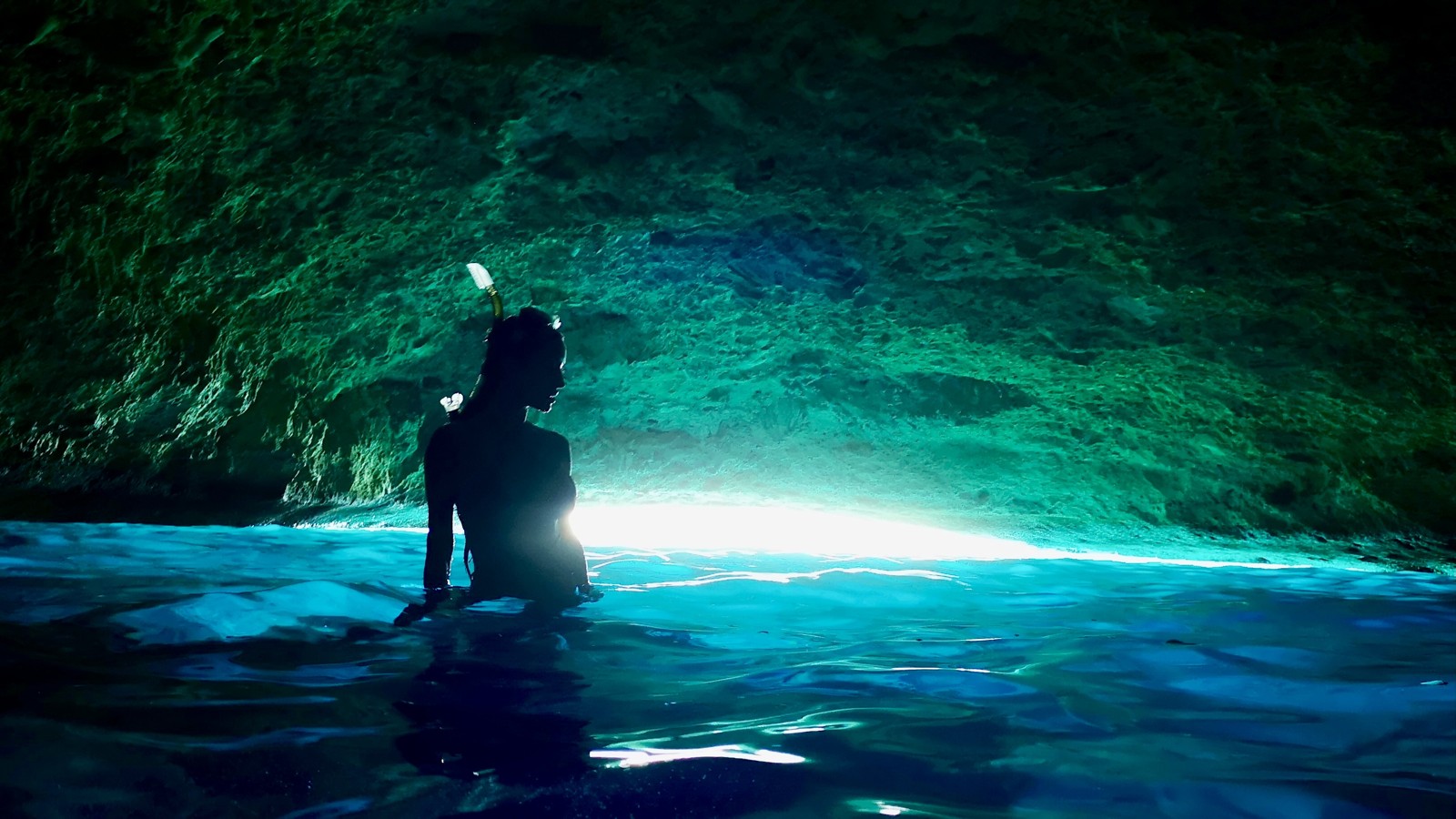 Blue Room Snorkel Adventure (Shore or Boat)