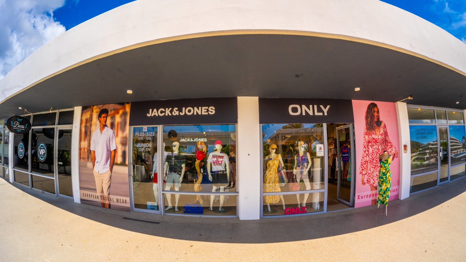 Jack & Jones - Image 1