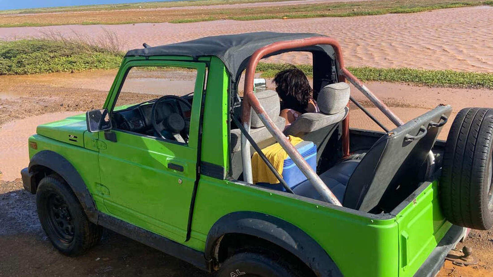 Jammin's Off Road Rentals Curacao - Image 1