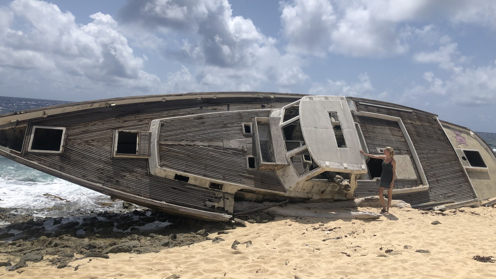 Exploring Klein Curacao - Image 1