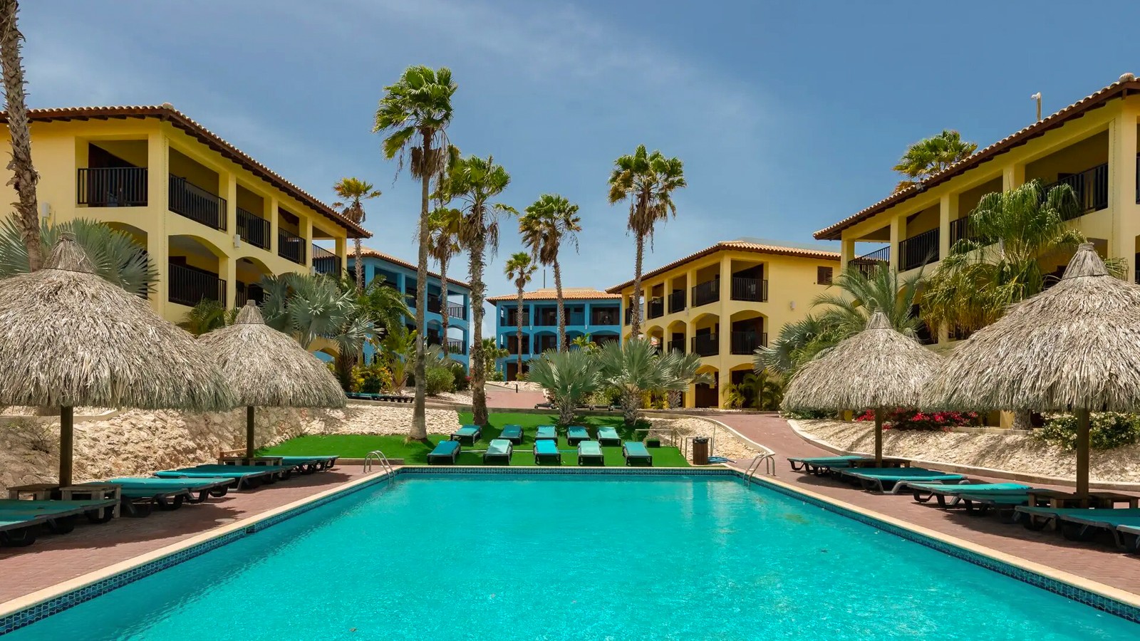 Kunuku Aqua Resort - Image 1