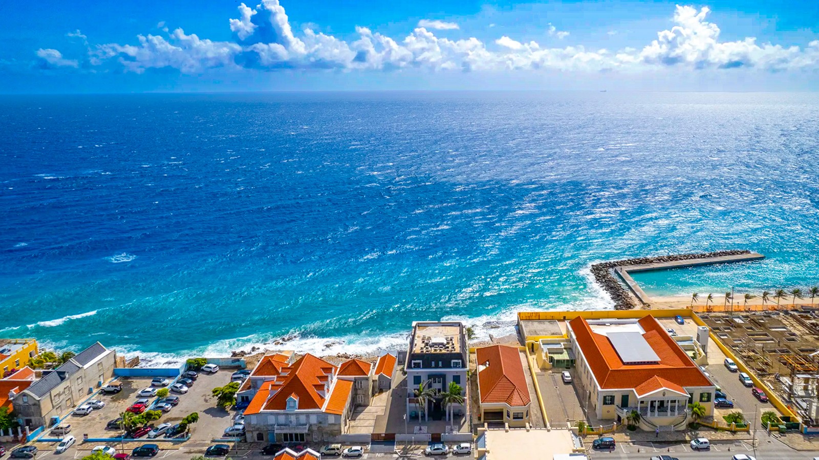 Las Olas 6A, Punda - Image 2