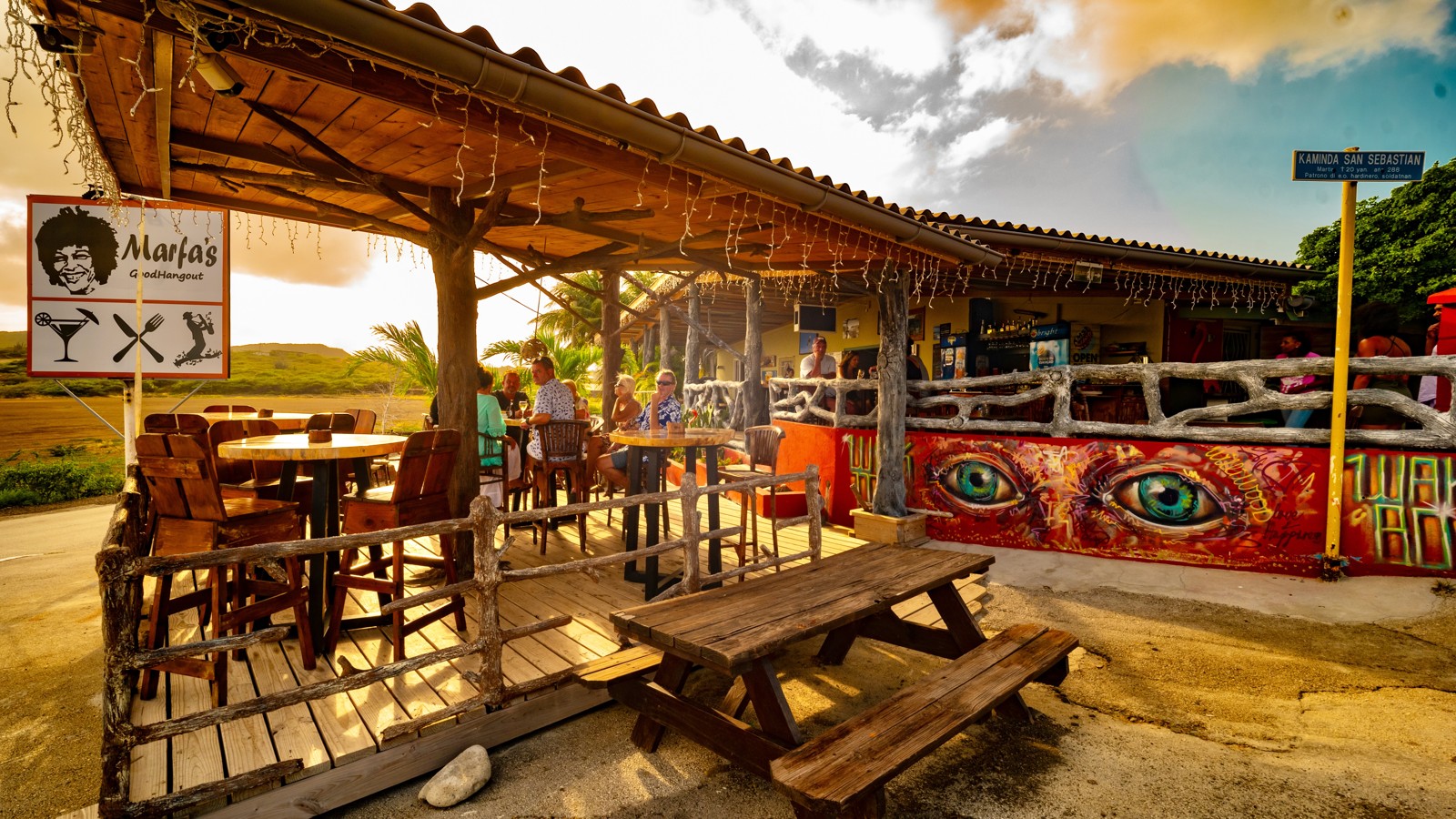 Marfa's Good Hangout - Image 2