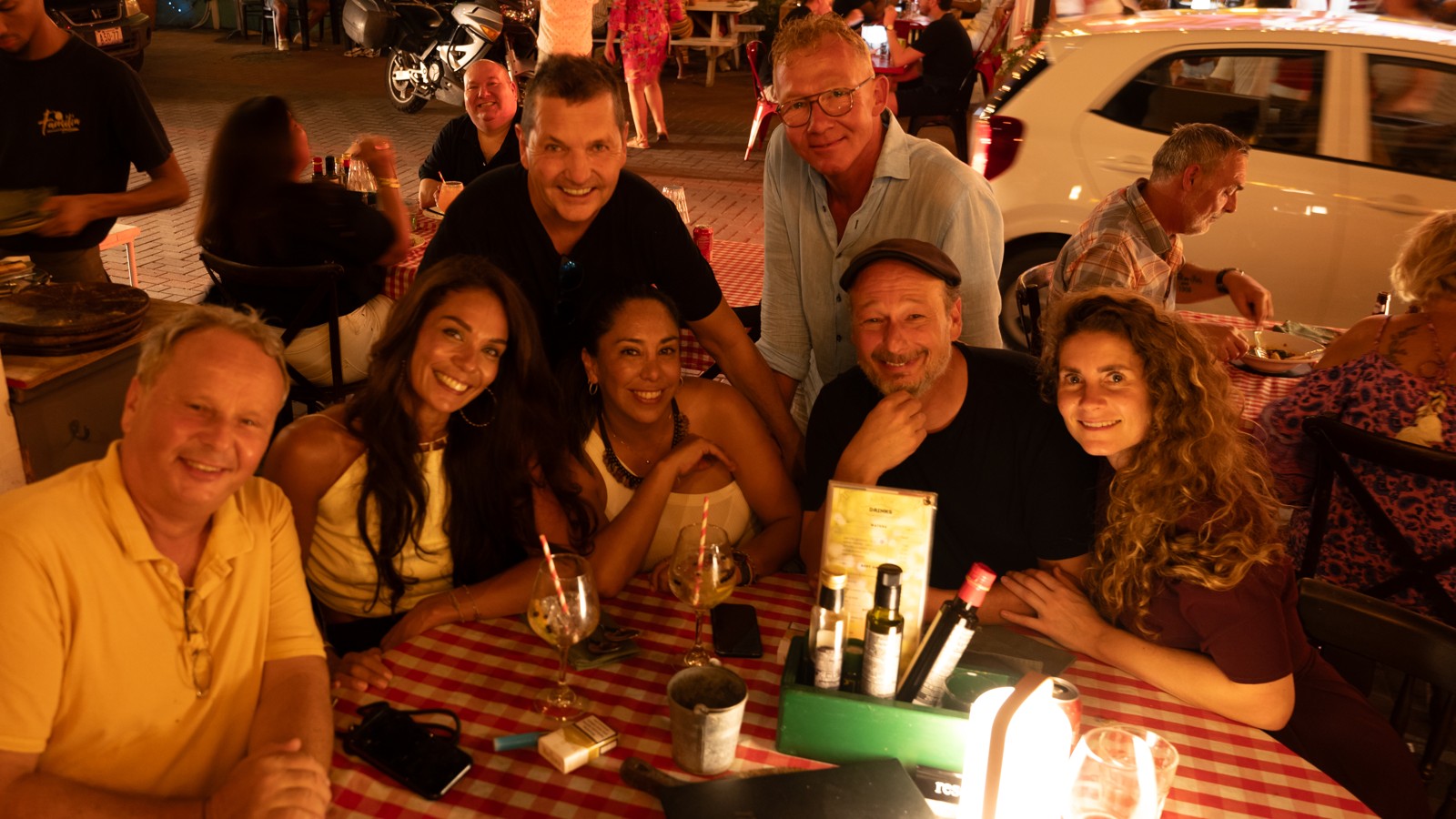 Mi Familia - Image 12