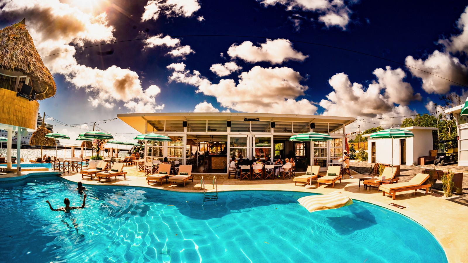 Mondi Beach Club - Image 3