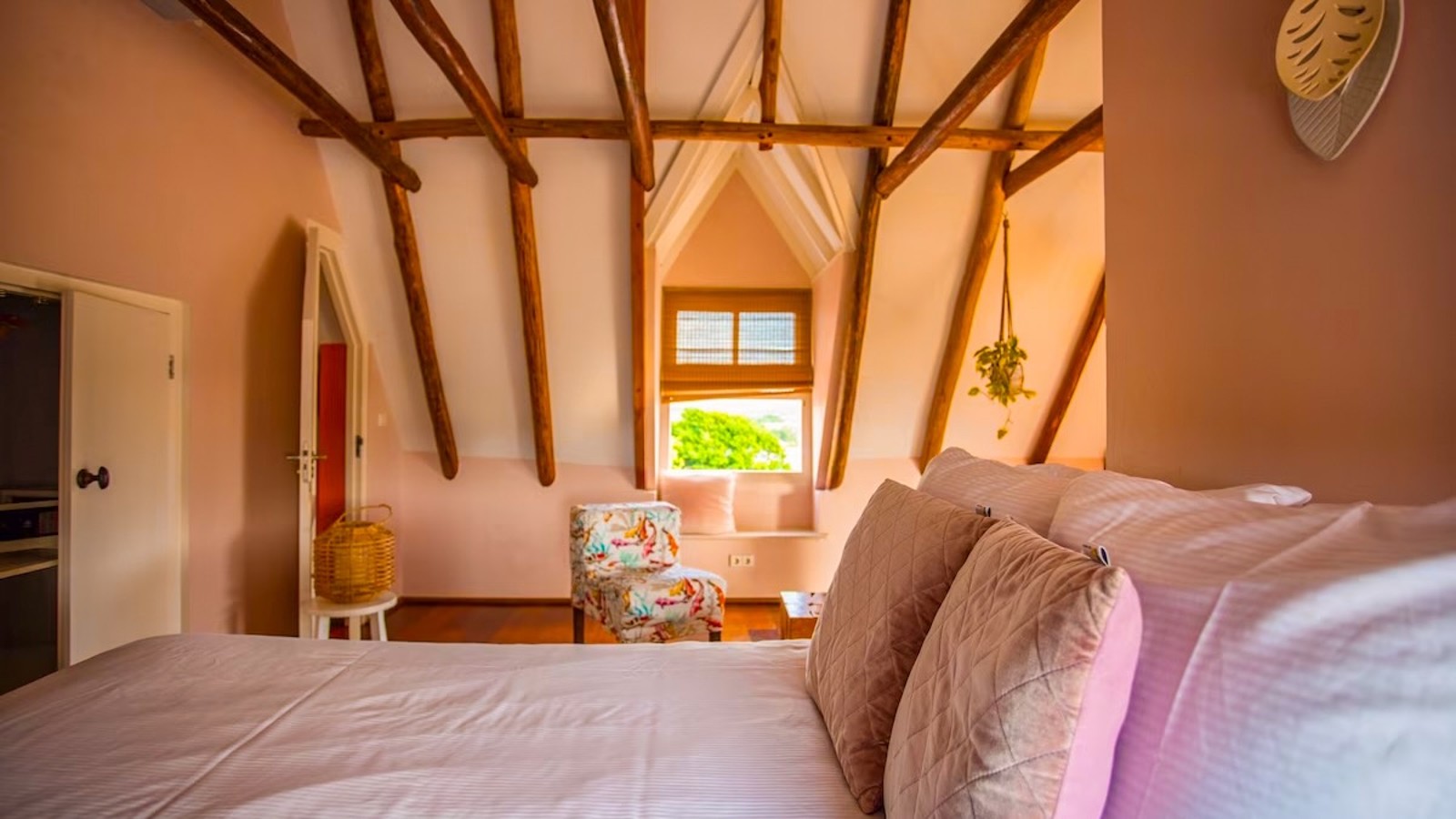 Plantation Jan Thiel Lodge - Image 13