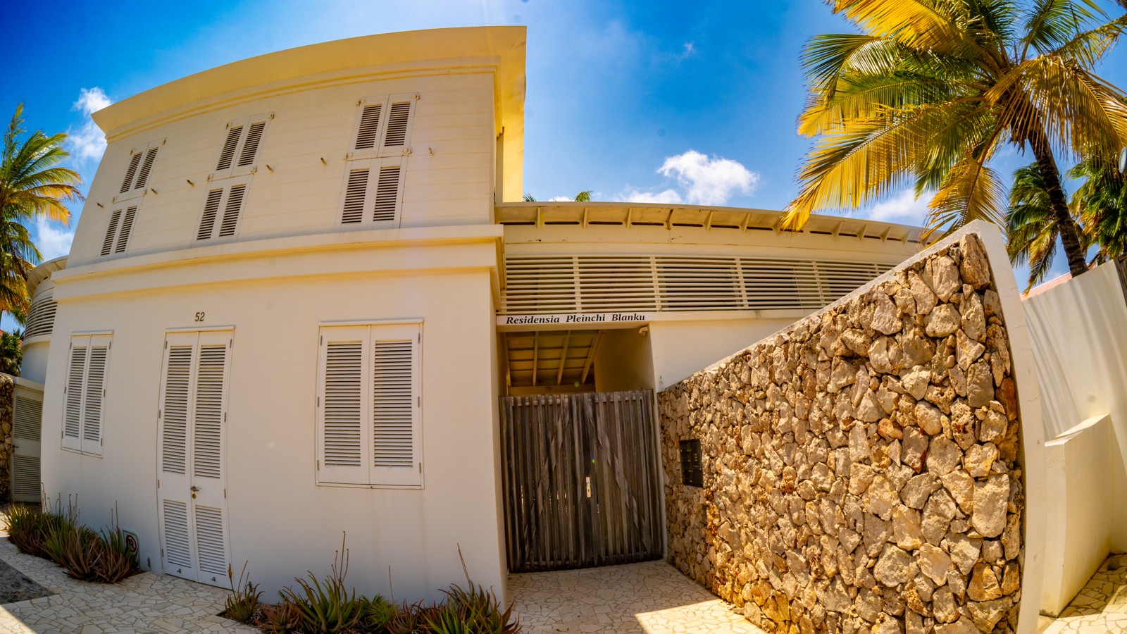 Residencia Bonaire - Image 1