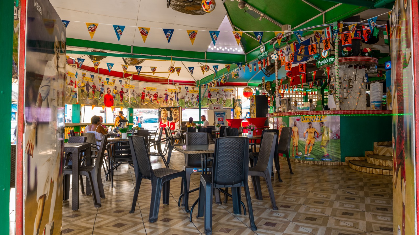 Terrace Plaza - Image 2