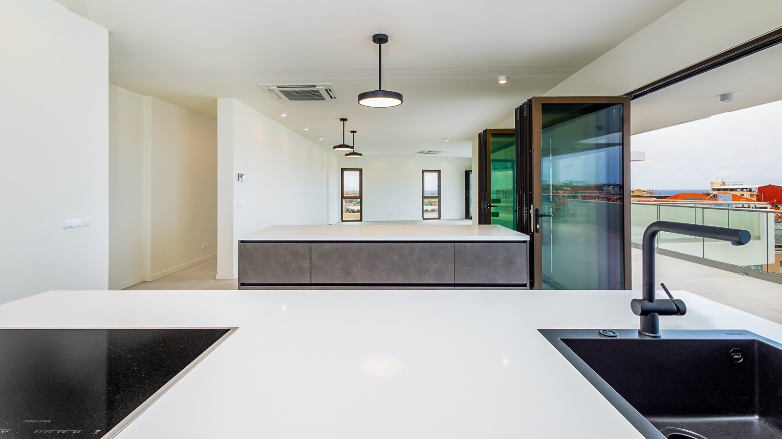 The Wharf South Tower, Penthouse  Punda, Curacao - Image 13