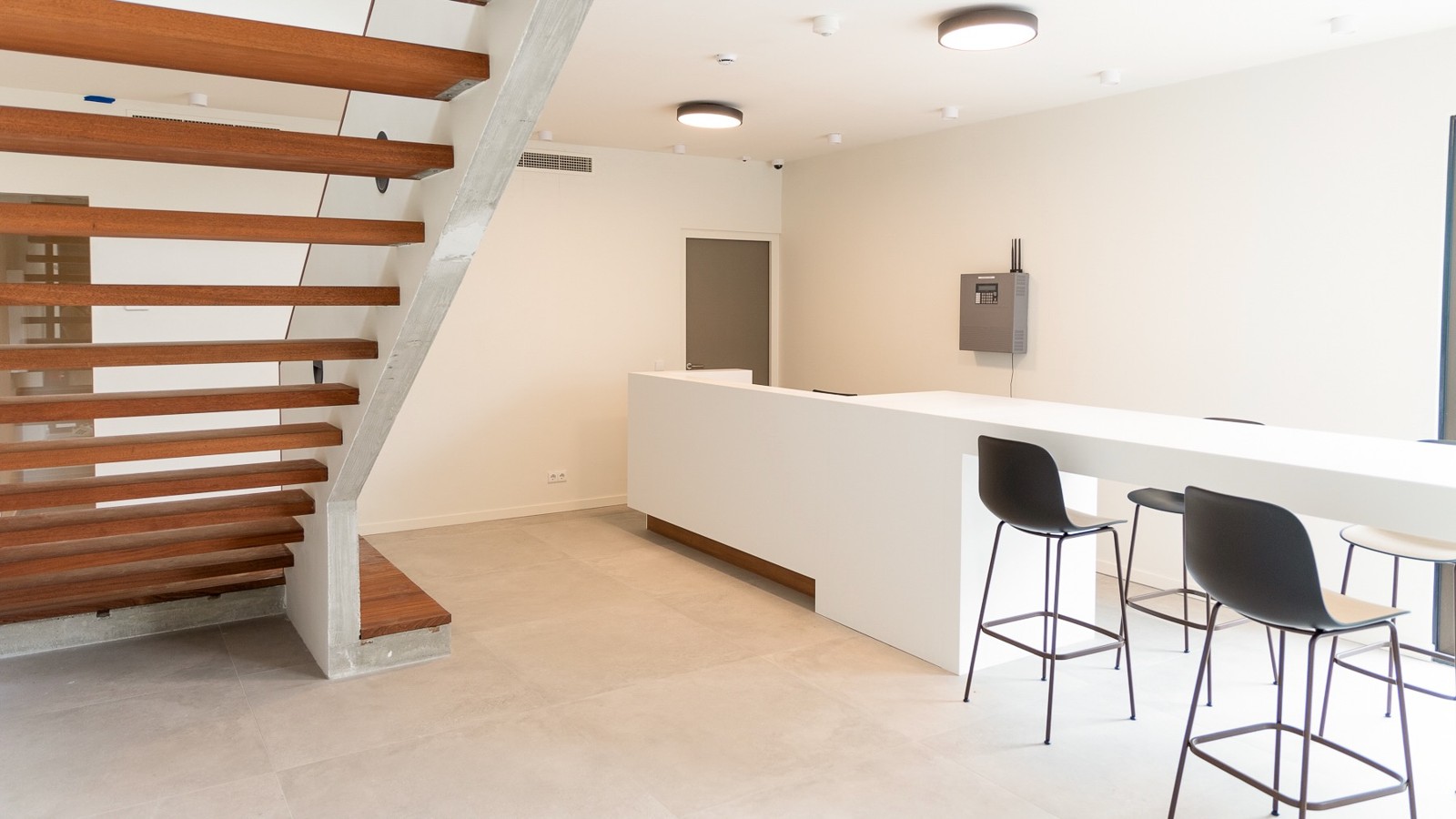 The Wharf South Tower, Penthouse  Punda, Curacao - Image 14