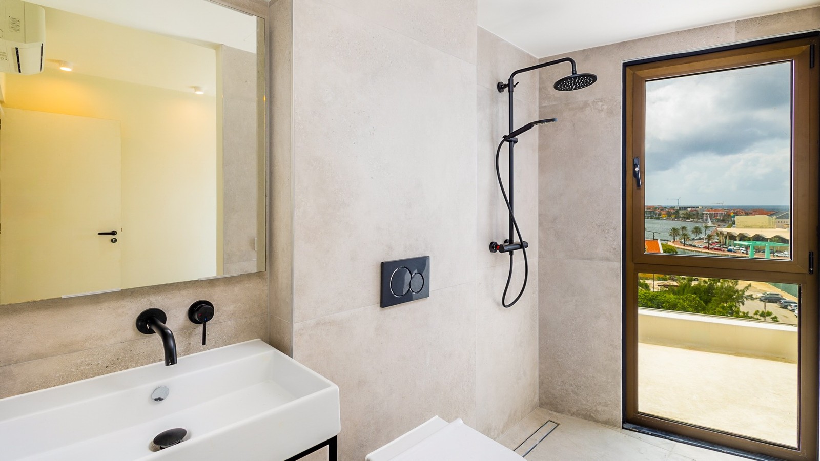 The Wharf South Tower, Penthouse  Punda, Curacao - Image 15