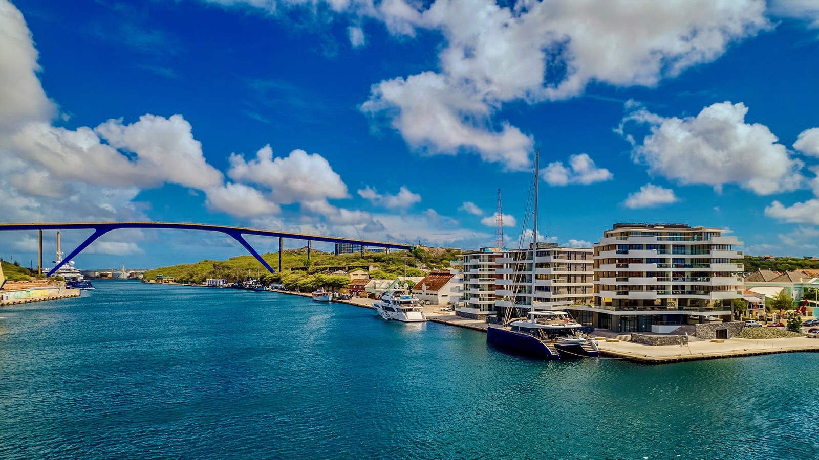 The Wharf South Tower, Penthouse  Punda, Curacao - Image 3