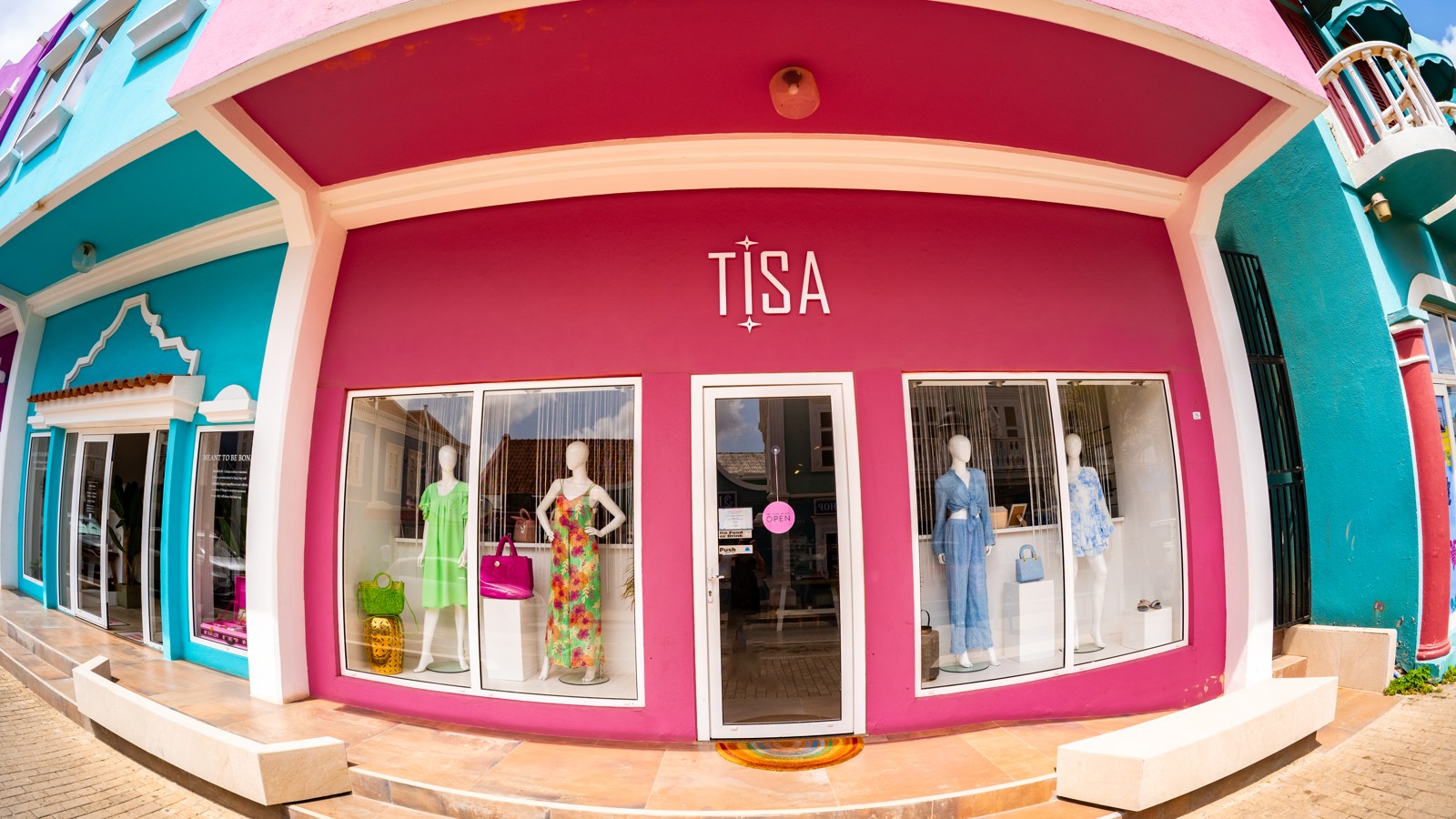 TISA Fashion Bonaire - Image 1