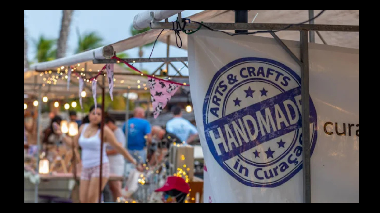 Local Beach Market at LionsDive - Image 1