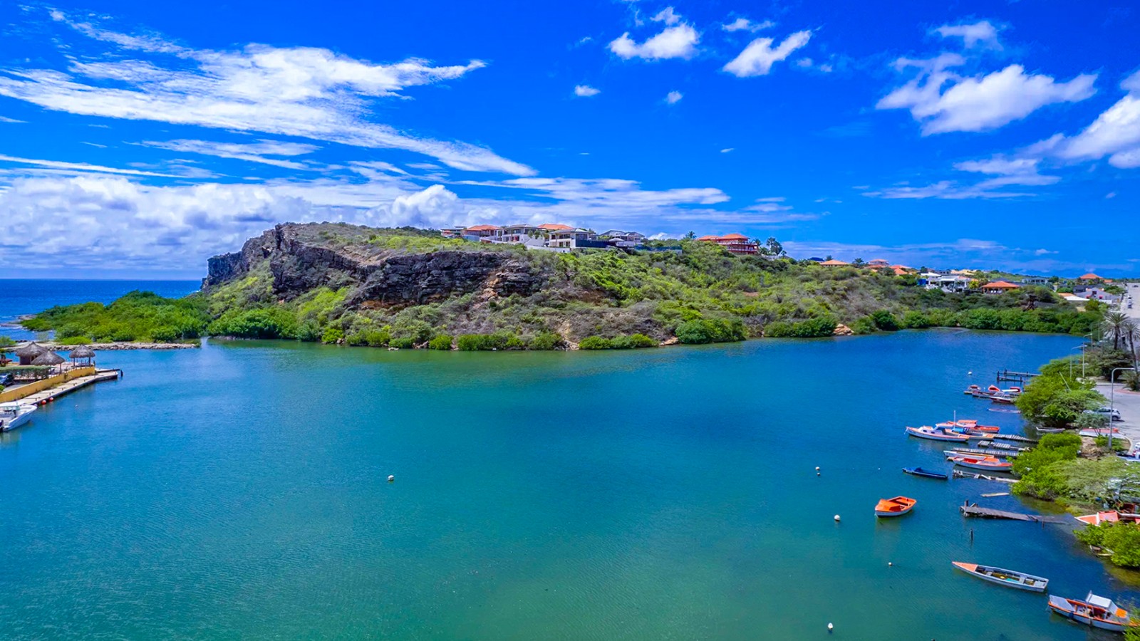 Vista Royal Luxury Condominiums, Jan Thiel - Image 6