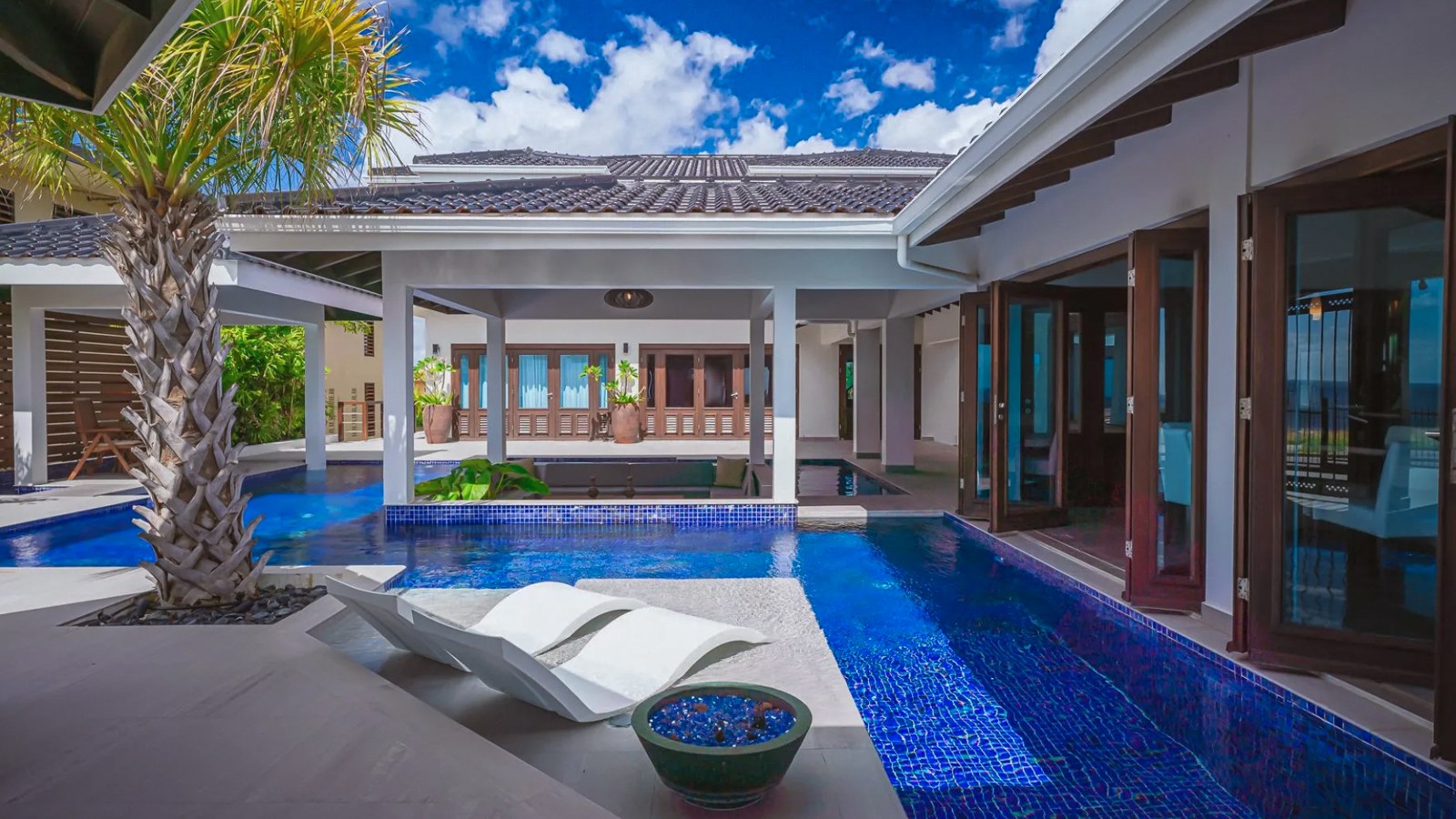 Vista Royal T17, Jan Thiel