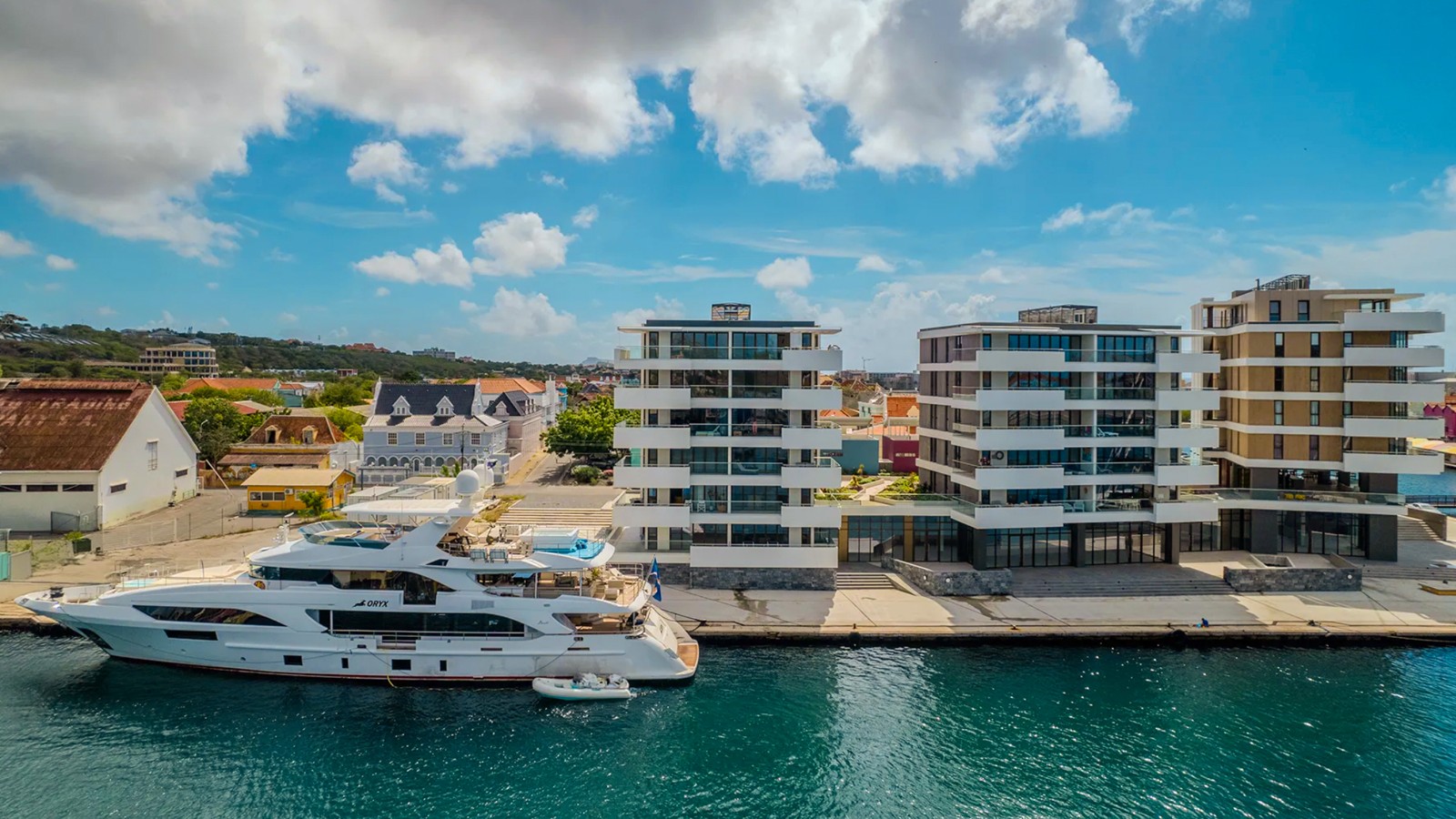 The Wharf North Tower, Condominium 5F, Punda - Image 2