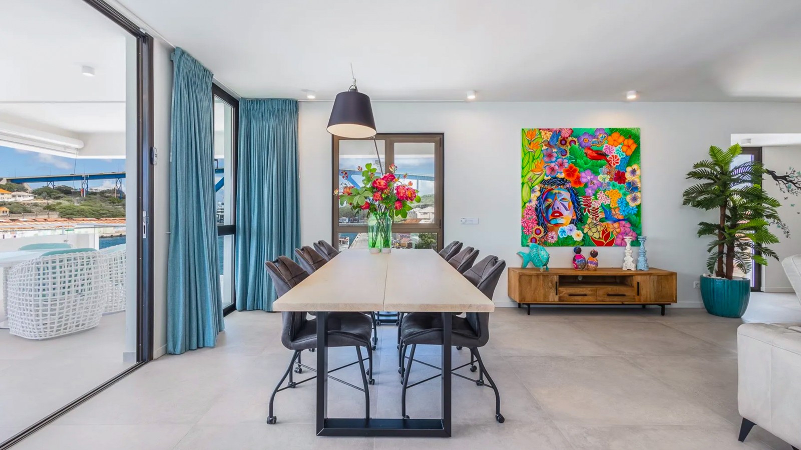 The Wharf North Tower, Condominium 5F, Punda - Image 5