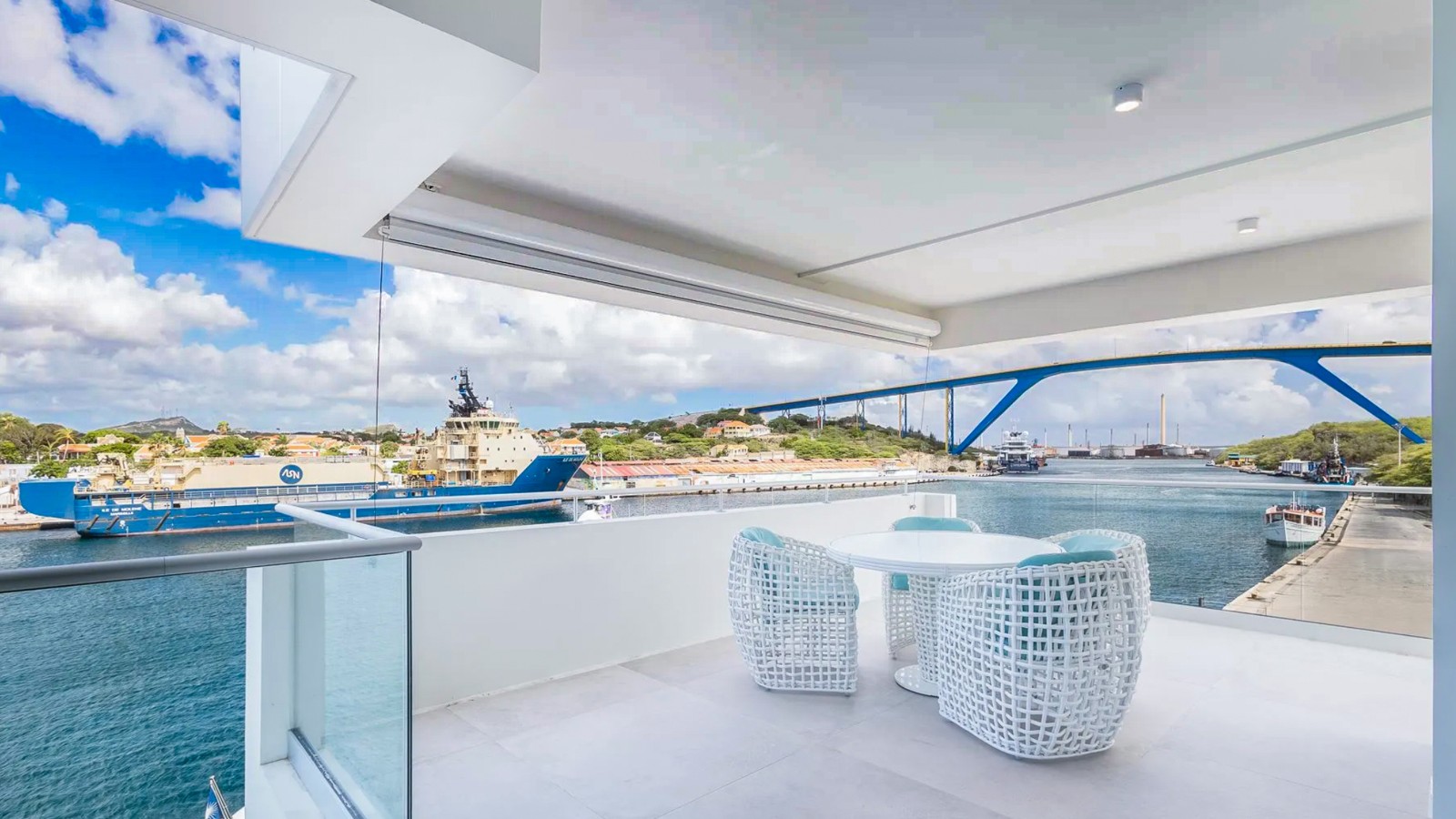 The Wharf North Tower, Condominium 5F, Punda - Image 6