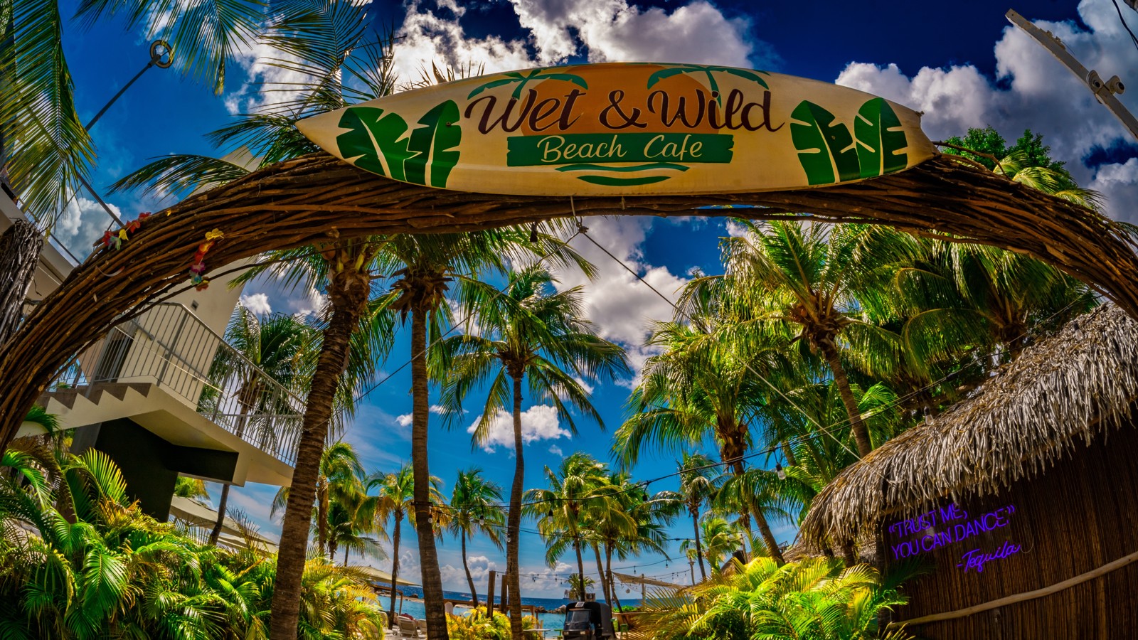 Wet & Wild Beach Club - Image 1