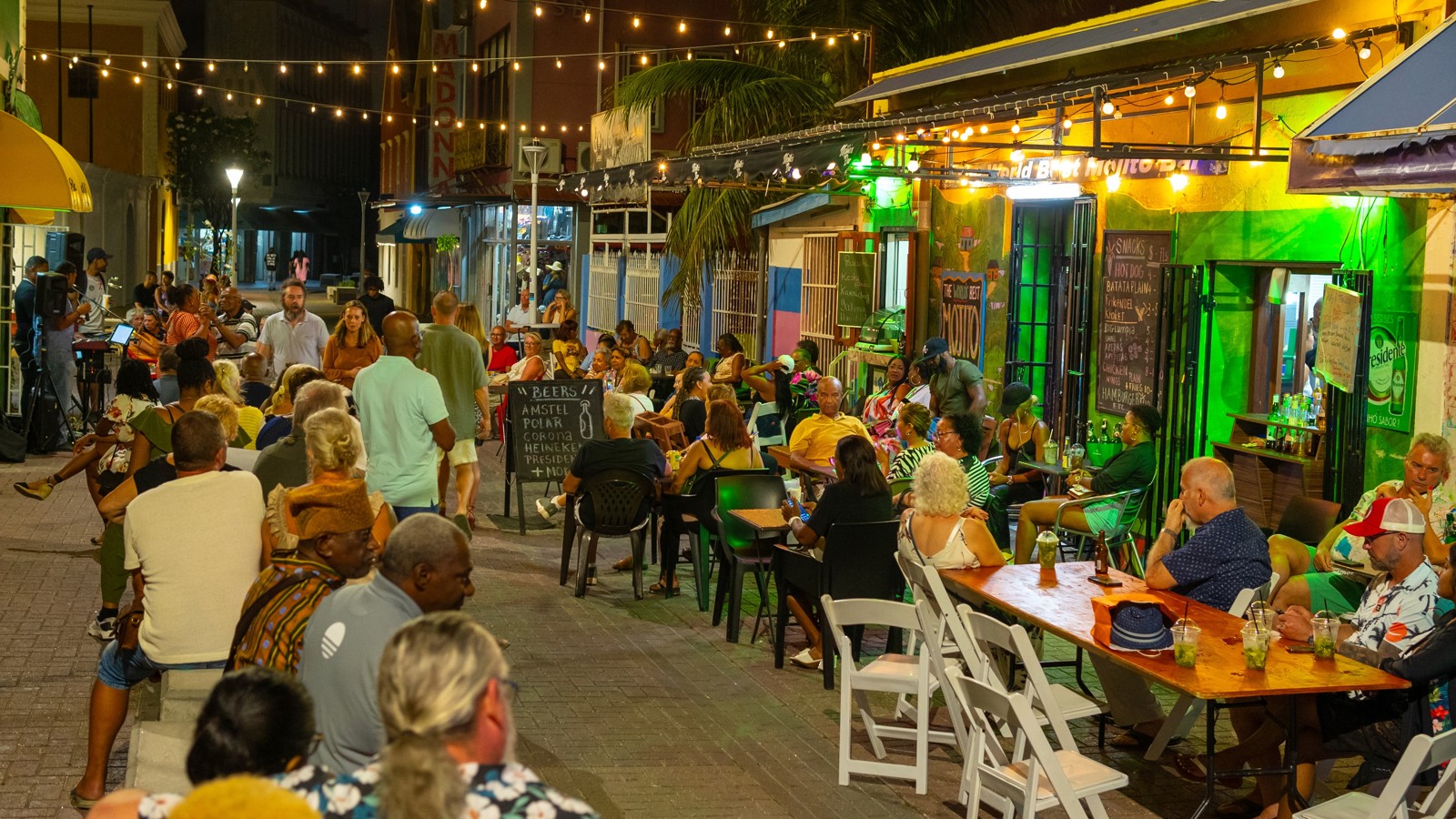 The World's Best Mojito Bar - Image 3