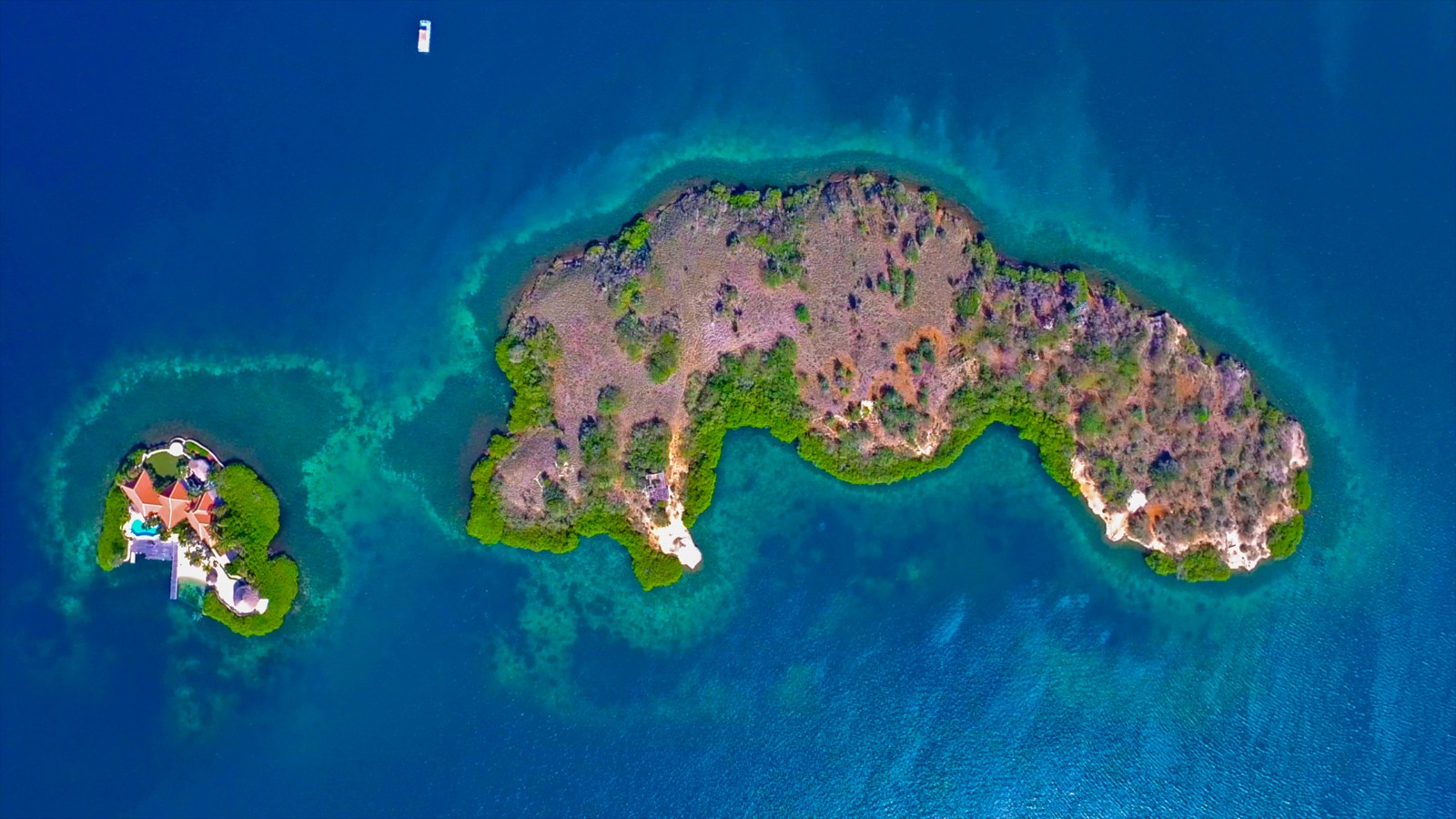 Spanish Water - Private Island - Image 2